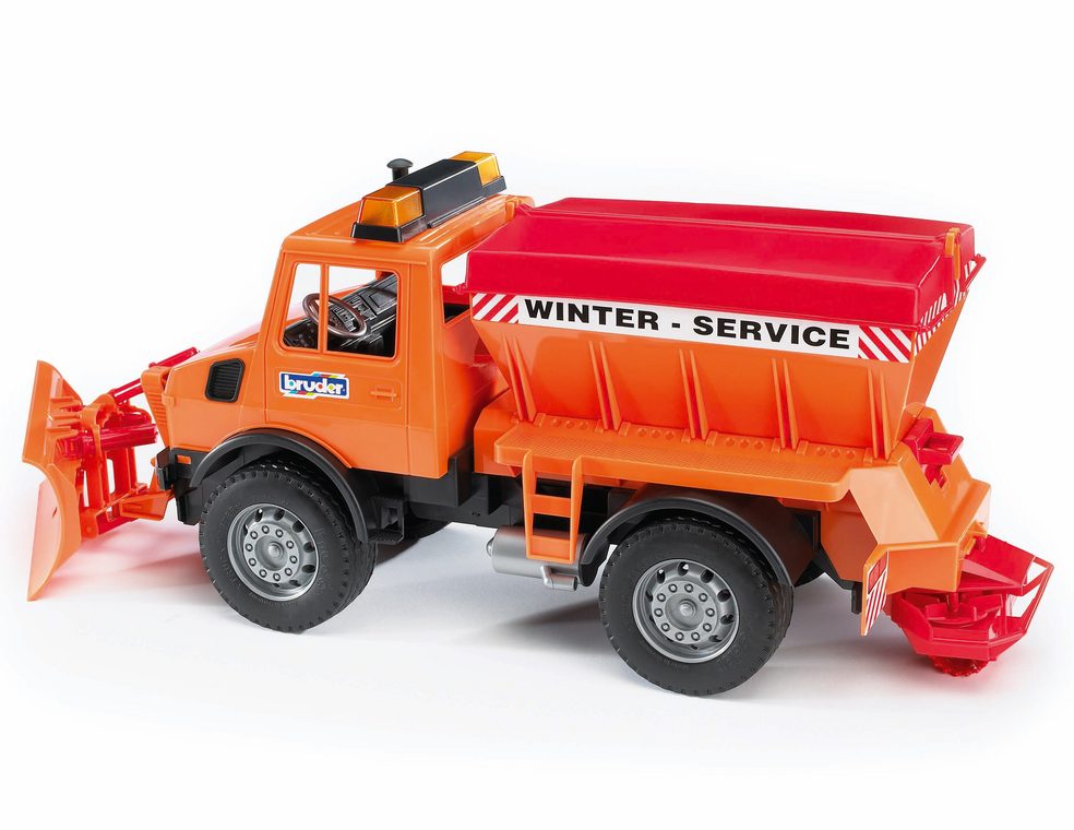 MB-Unimog winter service with snow plough — Bruder 02572