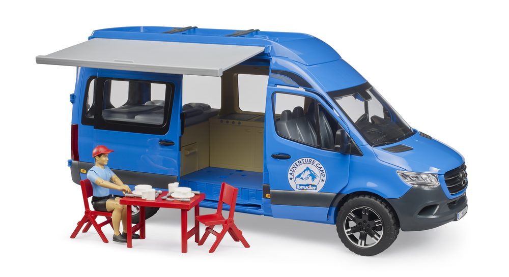 MB Sprinter camper with driver — Bruder 02684